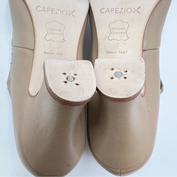 Capezio 653 Women's Manhattan Character Caramel Tan Dance Shoes Heels Size 5 NEW - Picture 12 of 13